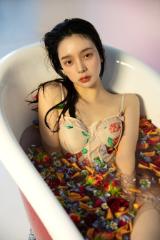瑞典环保少女态度含糊回应日本事件